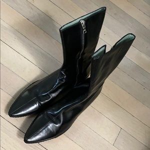Sigerson Morrison zip boots size 5.5